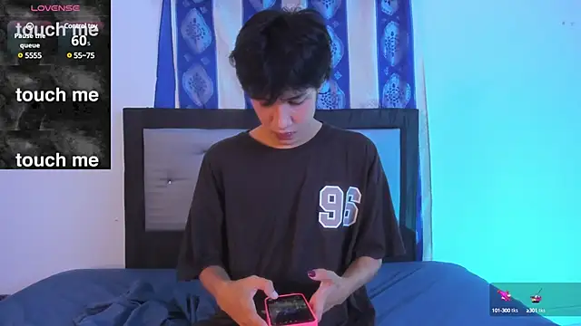 Snapshot of Johhan__Lee chatting on December 2024 02:08:02 AM Johhan Lee online show from December 2024 02:08:02 AM