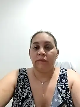 Snapshot of MirandaSoto chatting on July 2026 04:53:02 AM MirandaSoto online show from July 2026 04:53:02 AM