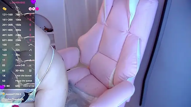 Lily0709 online show from March 2025 02:42:02 PM