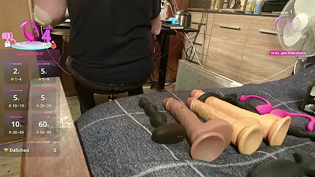 misteryman1956 online show from October 2025 09:07:02 AM