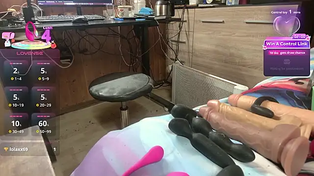 misteryman1956 online show from December 2025 07:53:02 PM