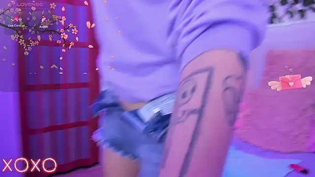 lauren evans96 online show from January 2025 02:58:02 AM