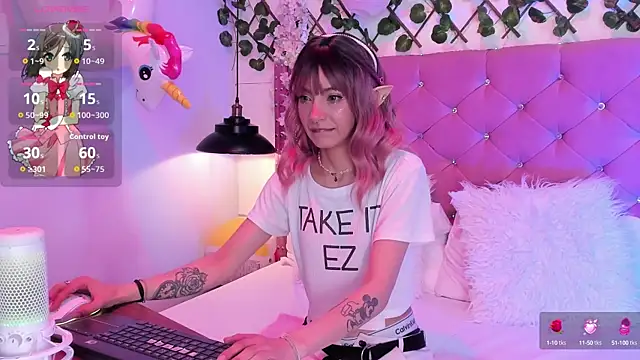 lauren evans96 online show from October 2025 11:51:02 PM