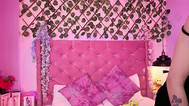 lauren evans96 online show from March 2026 08:19:01 AM