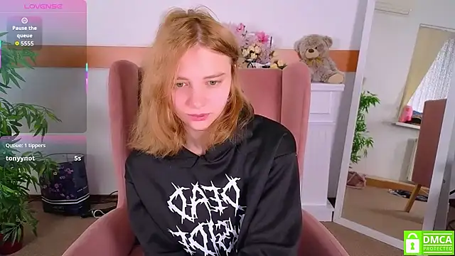 MirraBellanta online show from October 2025 08:31:02 PM