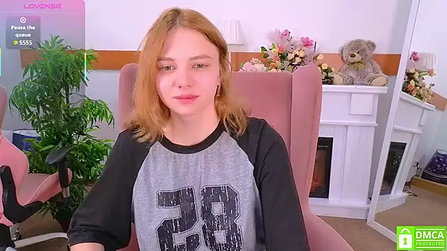 MirraBellanta online show from October 2025 08:42:02 PM