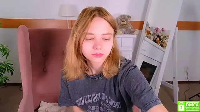 MirraBellanta online show from October 2025 08:22:01 PM