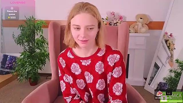 MirraBellanta online show from November 2025 09:48:02 PM