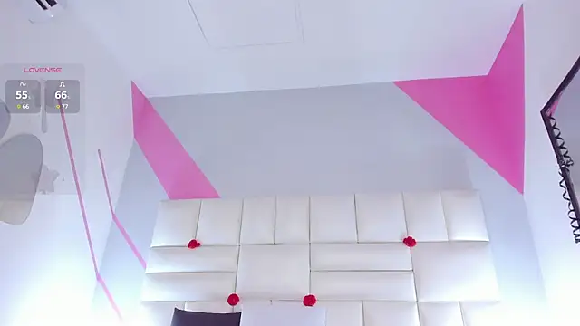 Nicol Betancur online show from December 2024 02:38:02 PM