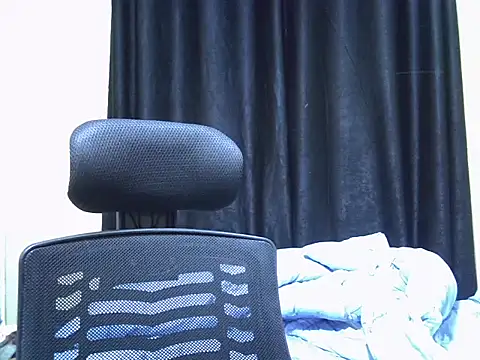 Horny-slut  online show from September 2025 04:36:02 AM