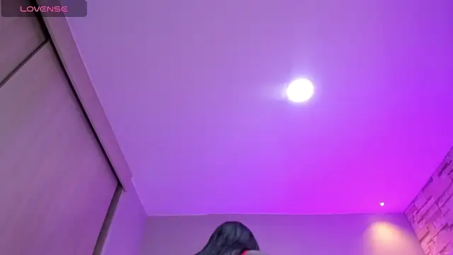 nicole  parker1 online show from June 2026 01:39:02 PM
