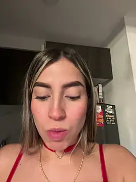 Snapshot of Issabela_G1 chatting on December 2024 06:06:02 AM Issabela G1 online show from December 2024 06:06:02 AM