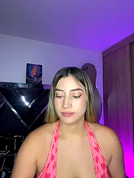 Snapshot of Issabela_G1 chatting on September 2025 01:51:02 AM Issabela G1 online show from September 2025 01:51:02 AM