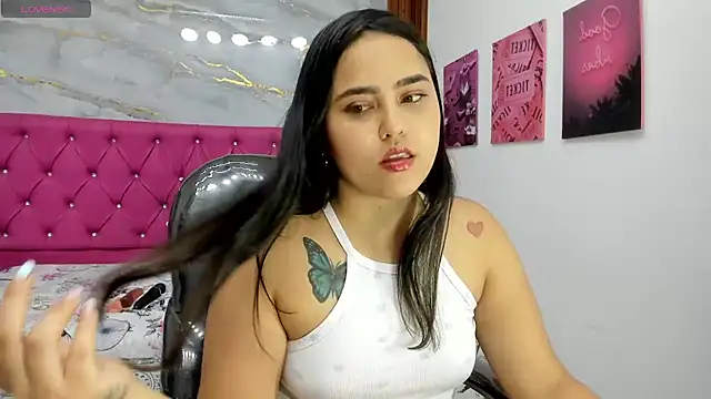 Snapshot of Helen_russo chatting on June 2026 09:08:02 PM Helen russo online show from June 2026 09:08:02 PM