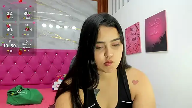 Snapshot of Helen_russo chatting on July 2026 08:44:02 PM Helen russo online show from July 2026 08:44:02 PM