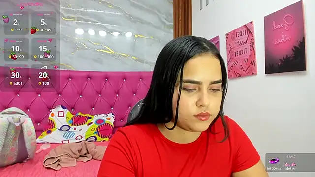 Snapshot of Helen_russo chatting on July 2026 06:58:02 PM Helen russo online show from July 2026 06:58:02 PM