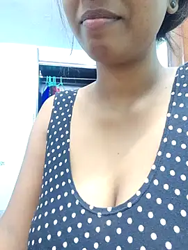 royaldoll-143 online show from January 2025 08:21:02 PM