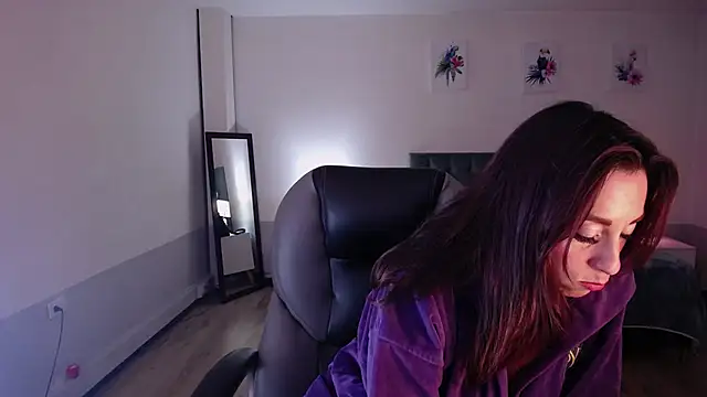 Nami sunny online show from March 2025 05:38:01 AM