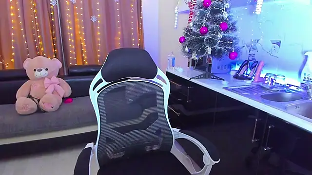 Dollyaa online show from December 2024 12:16:01 PM