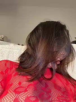 Aryrosee online show from April 2026 08:25:02 PM