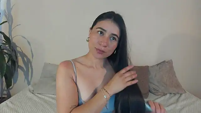 ChloeTurner  online show from February 2025 06:53:01 PM