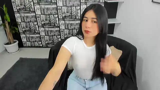 ChloeTurner  online show from February 2025 11:27:02 AM