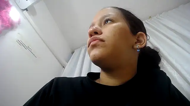 LAURA SMIITH online show from February 2025 09:20:02 AM