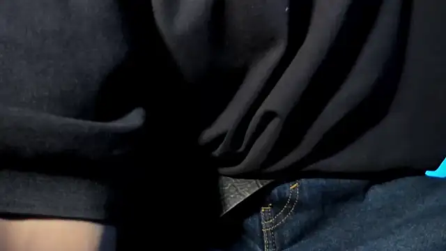 Jefer rick  online show from November 2025 12:27:02 PM