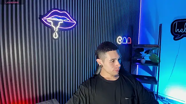 Jefer rick  online show from November 2025 12:18:01 PM