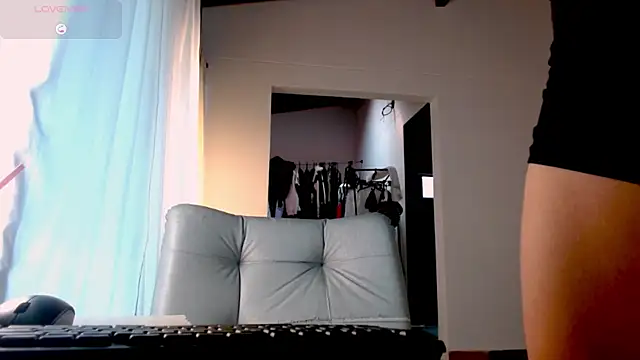 greyslopez online show from December 2024 08:01:02 PM