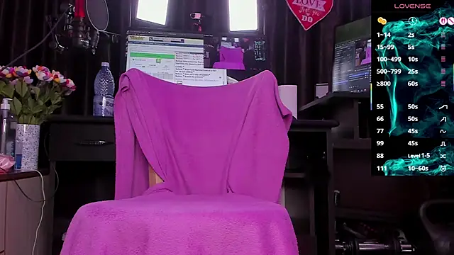 Raissa sky26 online show from October 2025 02:41:02 AM