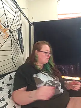 Bunny Cummings online show from October 2025 02:59:02 PM