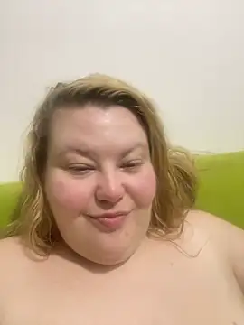 Busty-BBW-Emilie online show from January 2025 12:21:02 AM