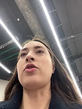 Holly Play online show from December 2024 09:29:02 AM