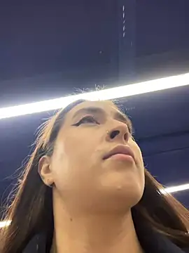 Holly Play online show from January 2026 12:29:01 PM