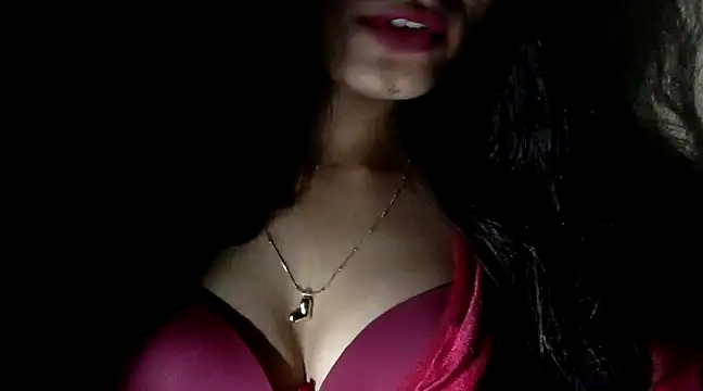 krati74 online show from December 2024 04:36:01 PM