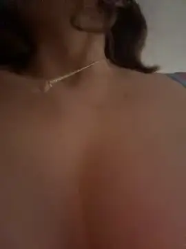 Iris lee online show from September 2025 07:39:02 PM