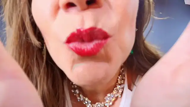 MelaniaKnauss online show from January 2025 08:26:01 PM