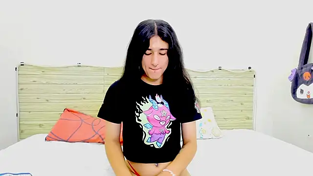 Evil Queen13 online show from February 2026 08:46:02 PM