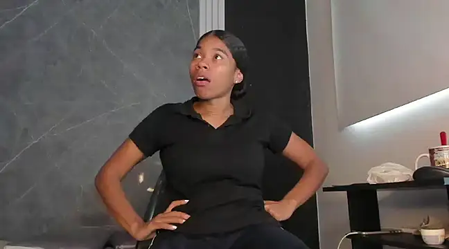 YummyDuooo online show from February 2025 12:22:02 PM