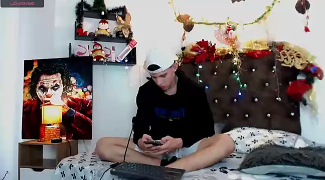 Snapshot of flowers18 chatting on January 2025 09:50:02 PM flowers18 online show from January 2025 09:50:02 PM