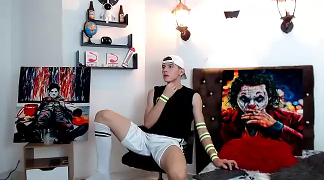 Snapshot of flowers18 chatting on February 2025 10:25:01 PM flowers18 online show from February 2025 10:25:01 PM