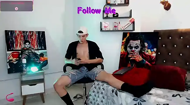 Snapshot of flowers18 chatting on March 2025 02:06:02 AM flowers18 online show from March 2025 02:06:02 AM