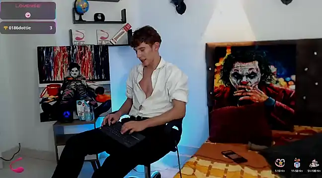 Snapshot of flowers18 chatting on March 2025 12:30:01 AM flowers18 online show from March 2025 12:30:01 AM