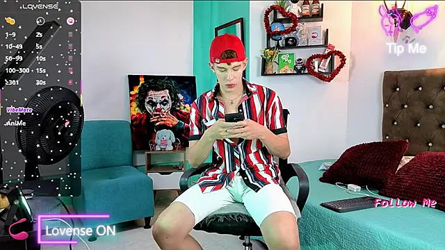 Snapshot of flowers18 chatting on September 2025 09:47:02 PM flowers18 online show from September 2025 09:47:02 PM