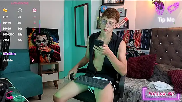 Snapshot of flowers18 chatting on November 2025 07:26:01 PM flowers18 online show from November 2025 07:26:01 PM