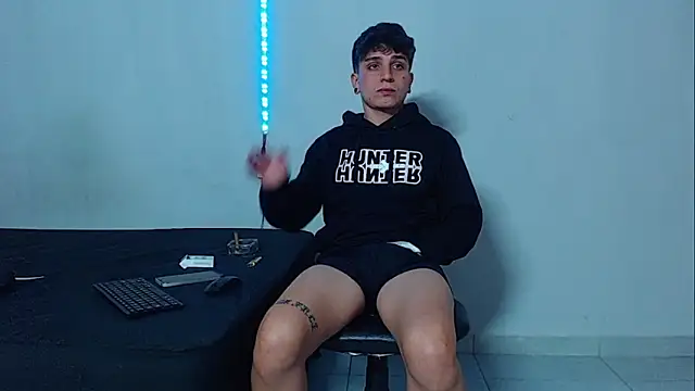 mikecoper 23 online show from November 2025 04:29:02 AM