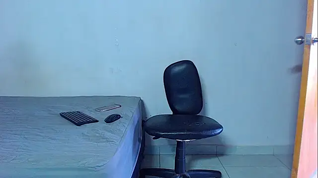 Snapshot of mikecoper_23 chatting on February 2026 02:50:02 PM mikecoper 23 online show from February 2026 02:50:02 PM