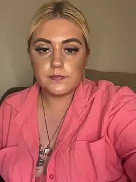 Blondiee3088 online show from March 2025 09:22:01 PM