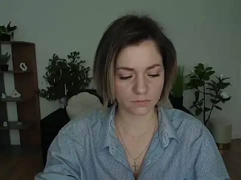 MariaSttone online show from January 2025 10:43:01 AM